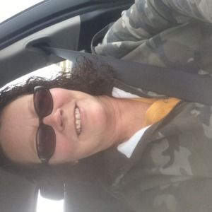 Meet your Posher, Debra